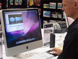 Apple'dan Geceyarısı Çılgınlığı