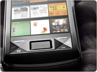 Sony Ericsson XPERIA X1'i tanıtıyor