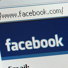 Bir gen� Facebook sayesinde hapisten y�rtt�!
