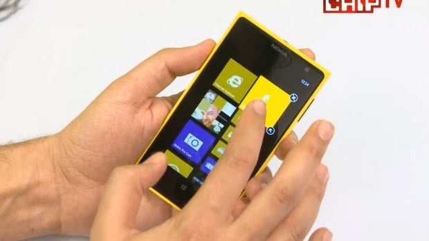 Lumia 1020 için en uygun aksesuar
