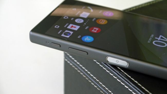 Sony Xperia Z5 Compact ön incelemede!
