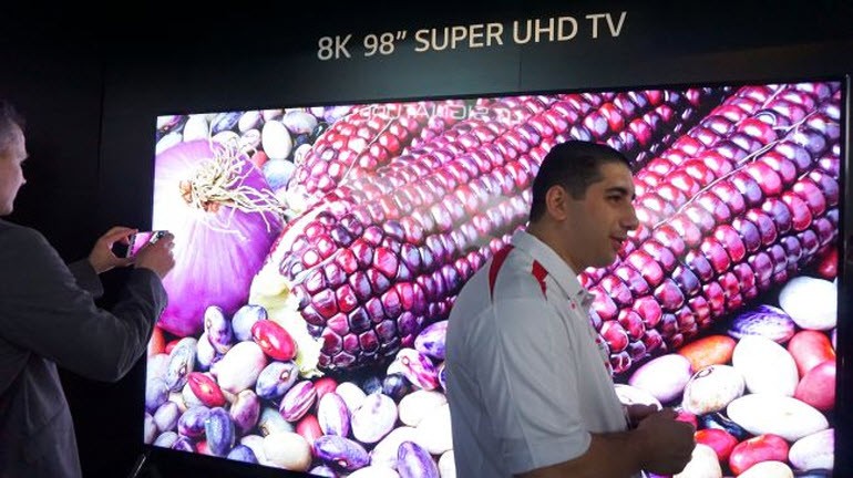LG 8K Super UHD TV