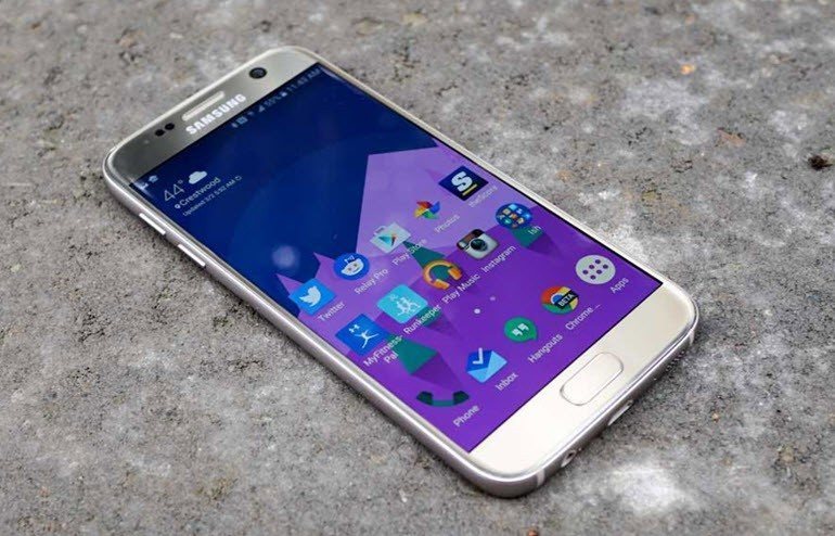 2. Samsung Galaxy S7