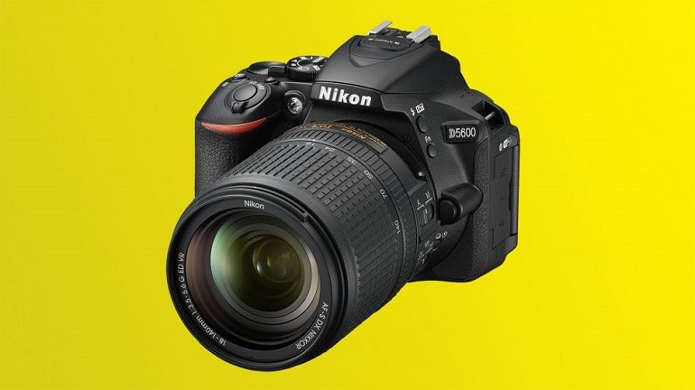 Nikon D5600, ABD'ye geliyor!