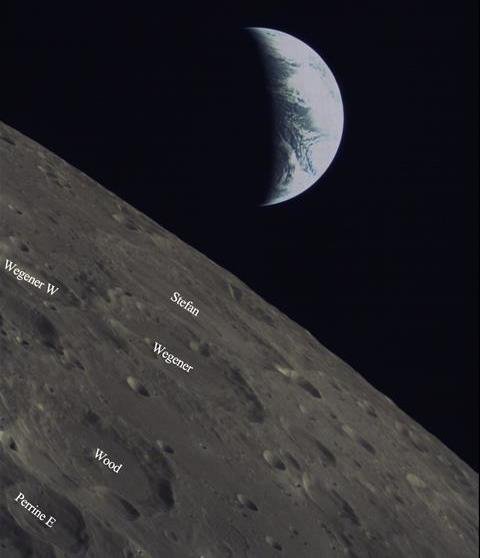 Çinli Ay Uydusu Dünya'yı Görüntüledi