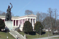 Sony Ericsson K850i: Fotoğraf makinesine çok yakın