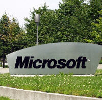 Microsoft'a hacker suçlaması!