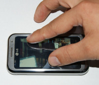 Nokia 5800: Bazen dokunmatik ekran geç tepki verebiliyor.