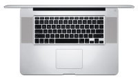 MacBook Air 2cm kalınlığı ile sadece 1,3kg.