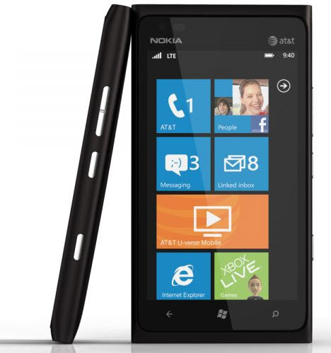 Siyah ve mavi Lumia 900'den resimler