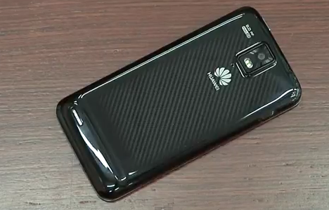 Huawei'nin cep bombası Ascend D'den görüntüler
