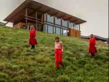 Yeni: Content-Aware Move