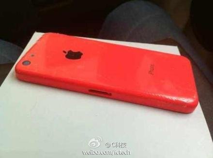 Kırmızı iPhone 5C ve üç net fotoğraf daha!