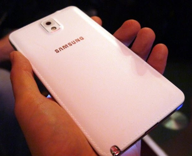 Dahası, iki Galaxy Note 3 sürümü ve ilk kararımız