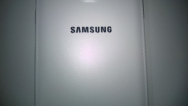 Yine plastik; ama...