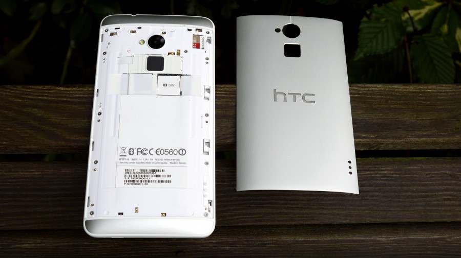 5.9 inç'lik HTC One Max'i test ettik!