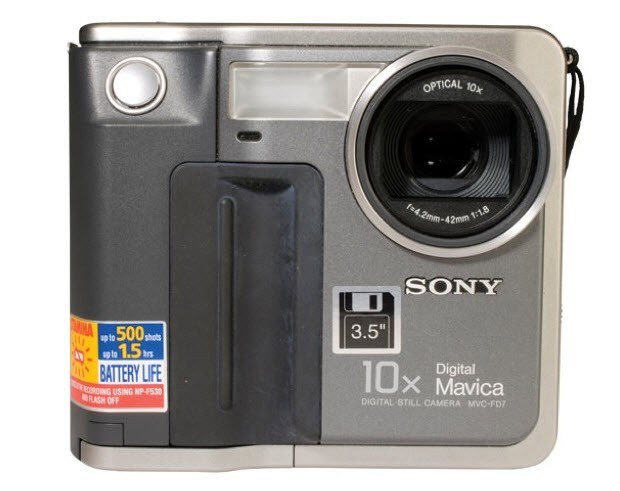 Sony Digital Mavica MVC-FD5/FD7 (1997)