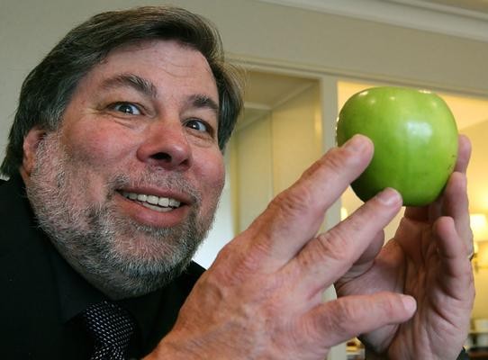 6. Steve Wozniak hala bir Apple çalışanı