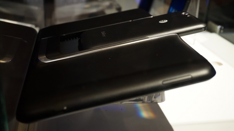 Asus PadFone X: İLK BAKIŞ!