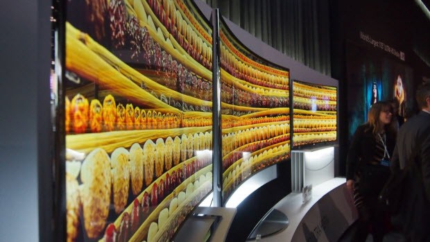 LG'nin kavisli UHD TV'si ön incelemede!
