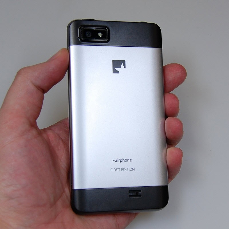 Çift SIM işlevi ve akustik