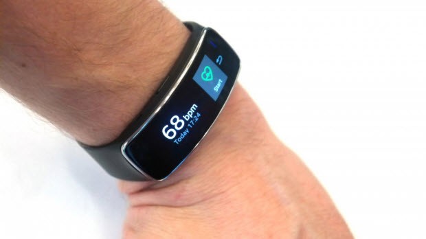 Samsung Gear Fit: ÖN İNCELEME!