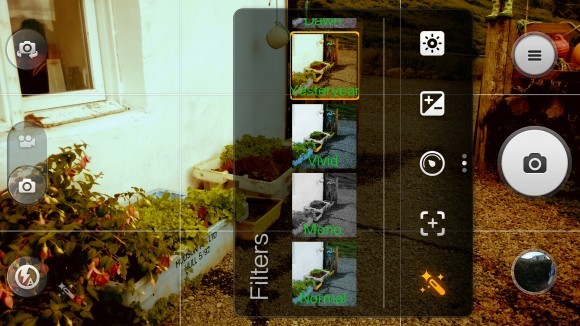 Gelelim fotoğrafa...