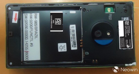 Lumia 830'dan bol resimli sızıntı