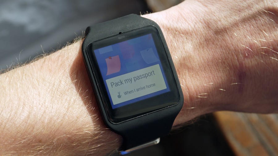 Smartwatch 3'ün şaşırtan ek özelliği ve fazlası