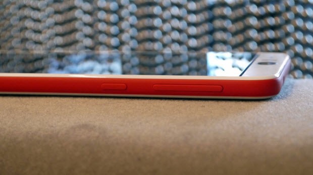 HTC Desire Eye ve HTC Re'yi test ettik!