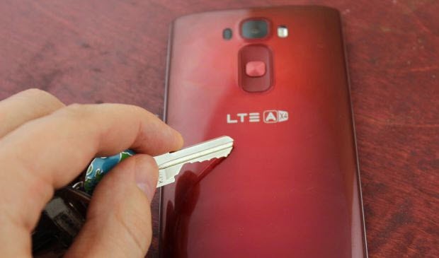 Kavisli LG G Flex 2 testte!