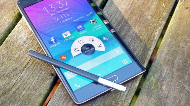 4. Samsung Galaxy Note Edge