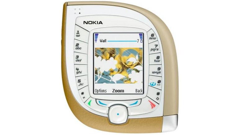 2003 - Nokia 7600