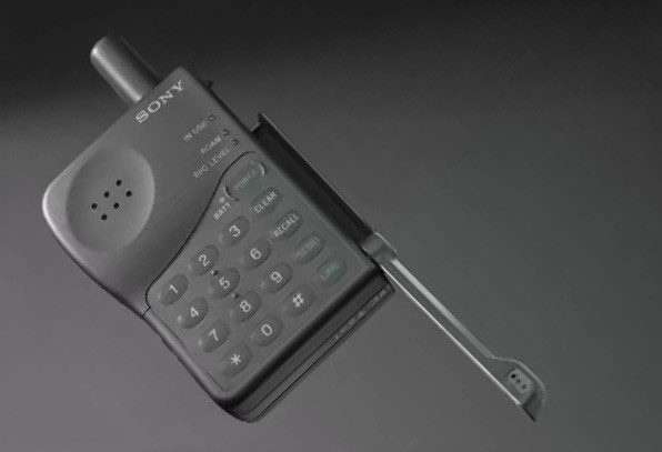 Sony'nin telefonları bırakma niyeti yok!