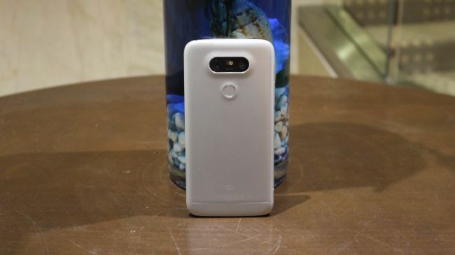 LG G5, LG G4 ile karşı karşıya!