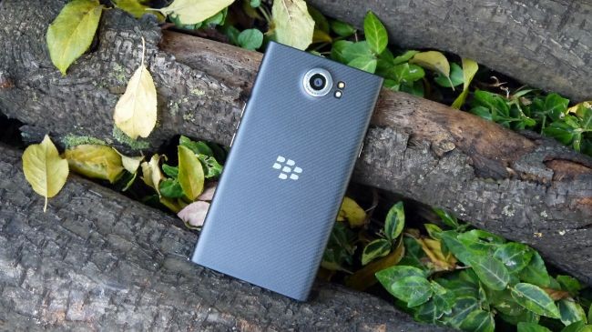 BlackBerry Priv detaylı testte!