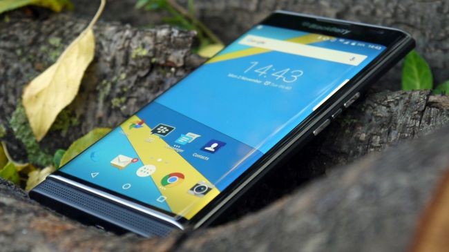 BlackBerry Priv detaylı testte!