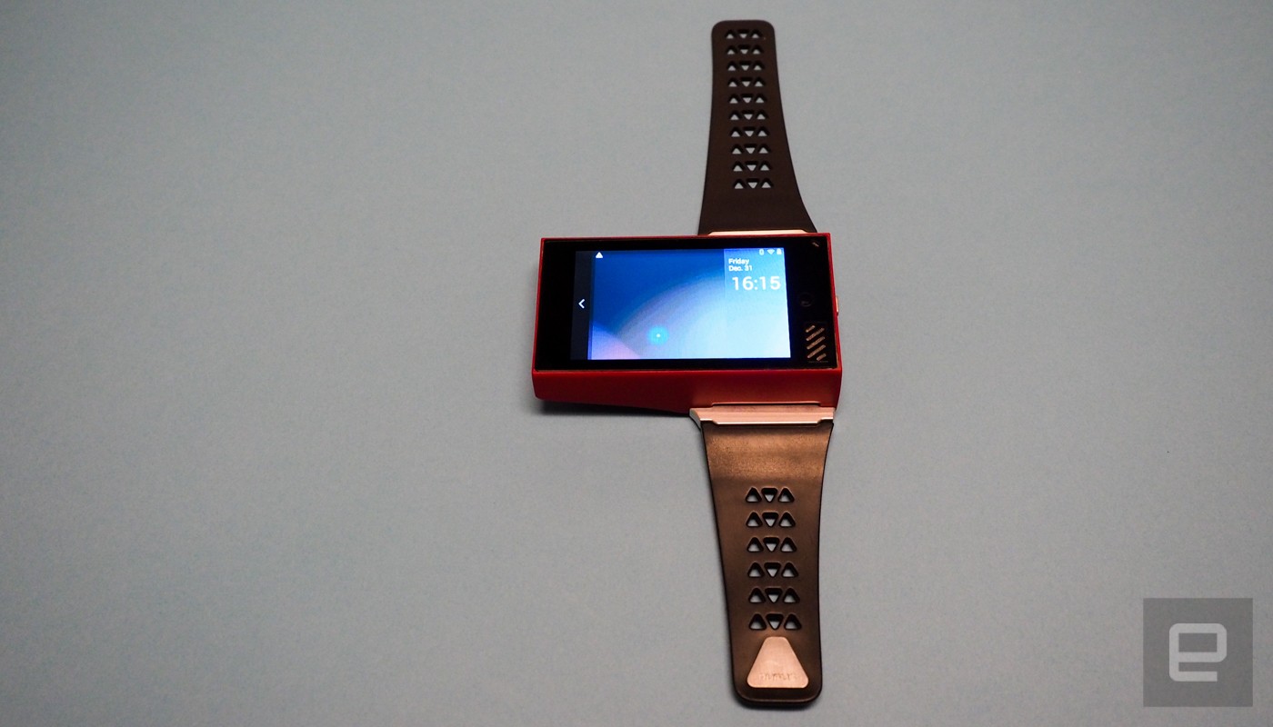 Giyilebilir tablet böyle görünüyor!