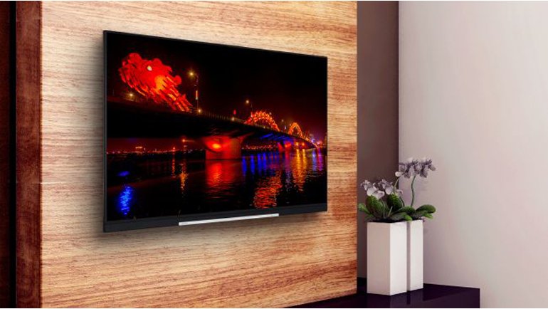 Toshiba'dan Dev Gibi Bir OLED TV: X97