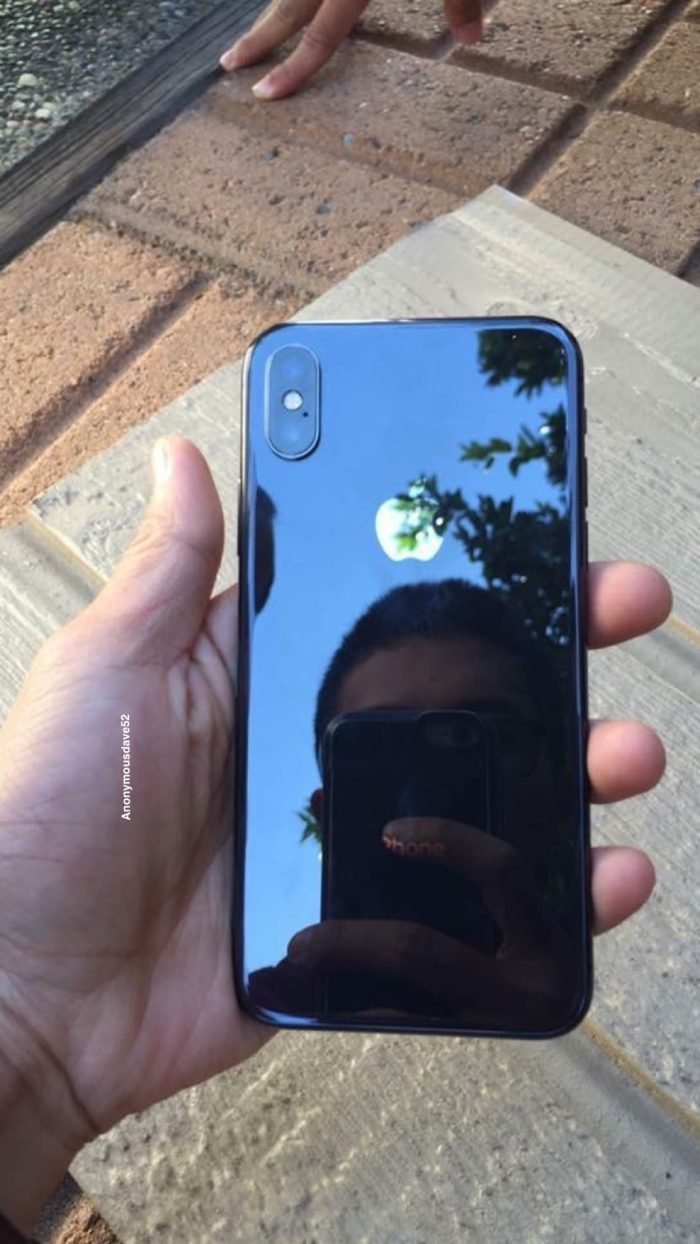 iPhone X'in Yeni Duvar Kağıdı Videoda Göründü