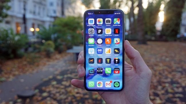 iPhone X'in 2018'de Sevk Edilmesi Planlanıyordu