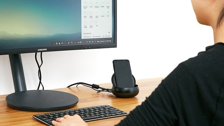 Samsung DeX, Akıllı Telefonu Masaüstüne Taşıyor