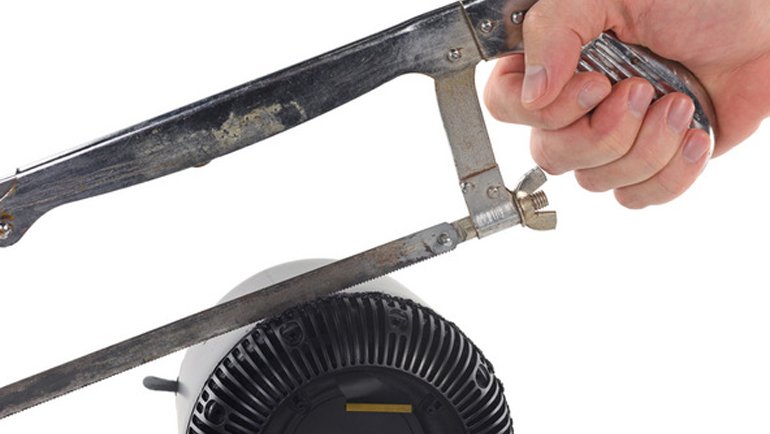 HomePod'u Tamir Etmeye Kalktılar, Pişman Oldular