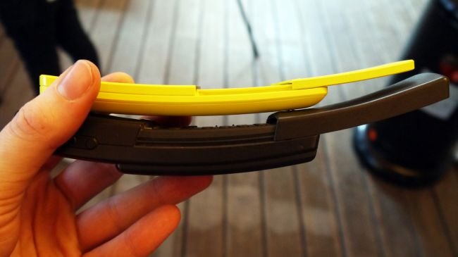 Nokia'dan muz gibi telefon: Nokia 8110 4G