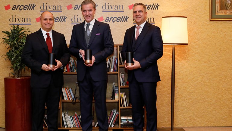 Divan İstanbul'da Akıllı Otel Deneyimi Yaşanıyor