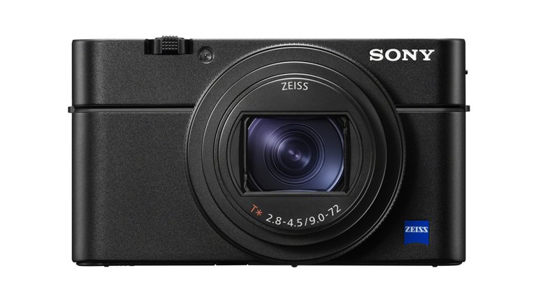 Sony Yeni Fotoğraf Makinesi RX100 VI'i Tanıttı!