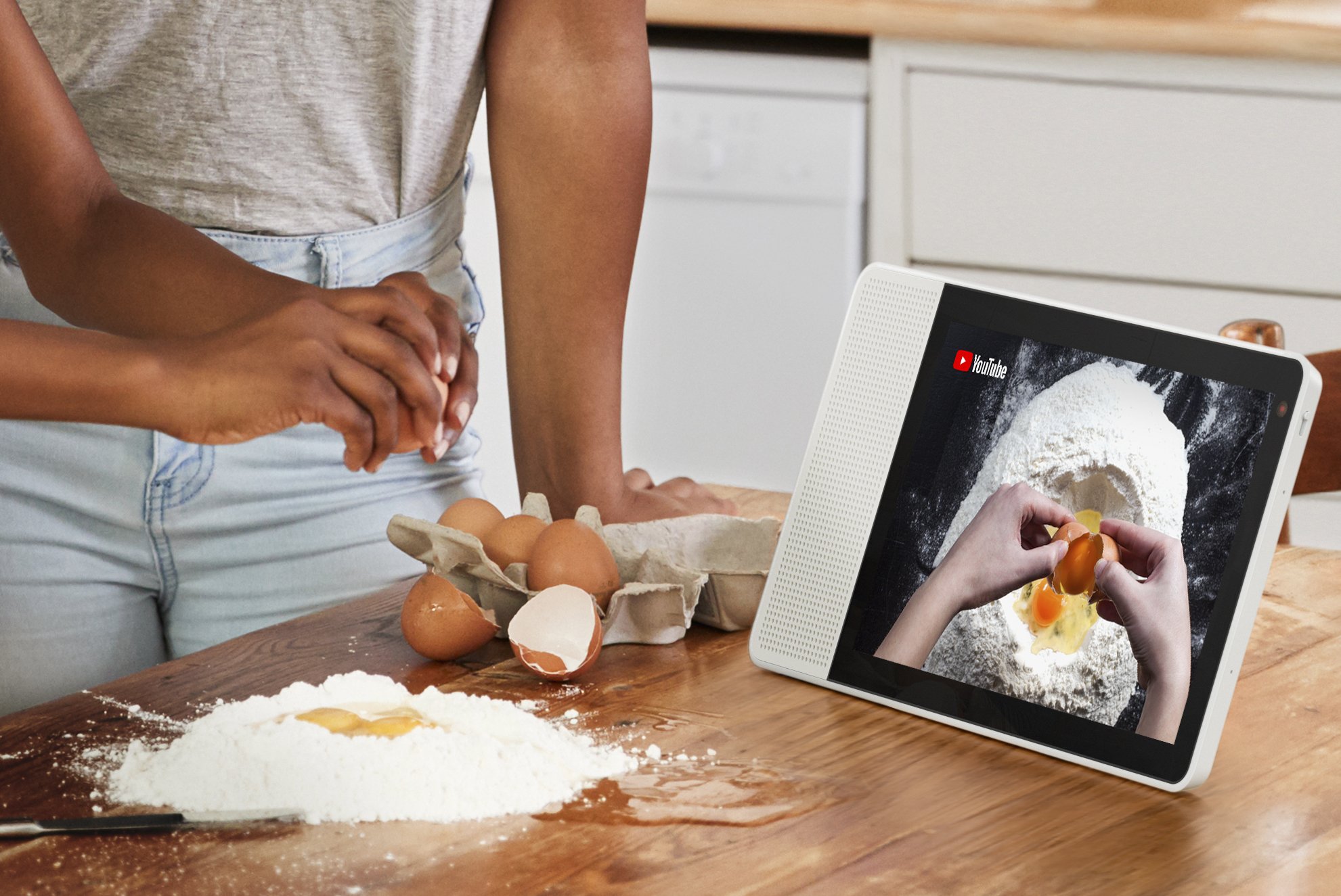 Google'ın Lenovo Markalı Akıllı Ekranı Hazır