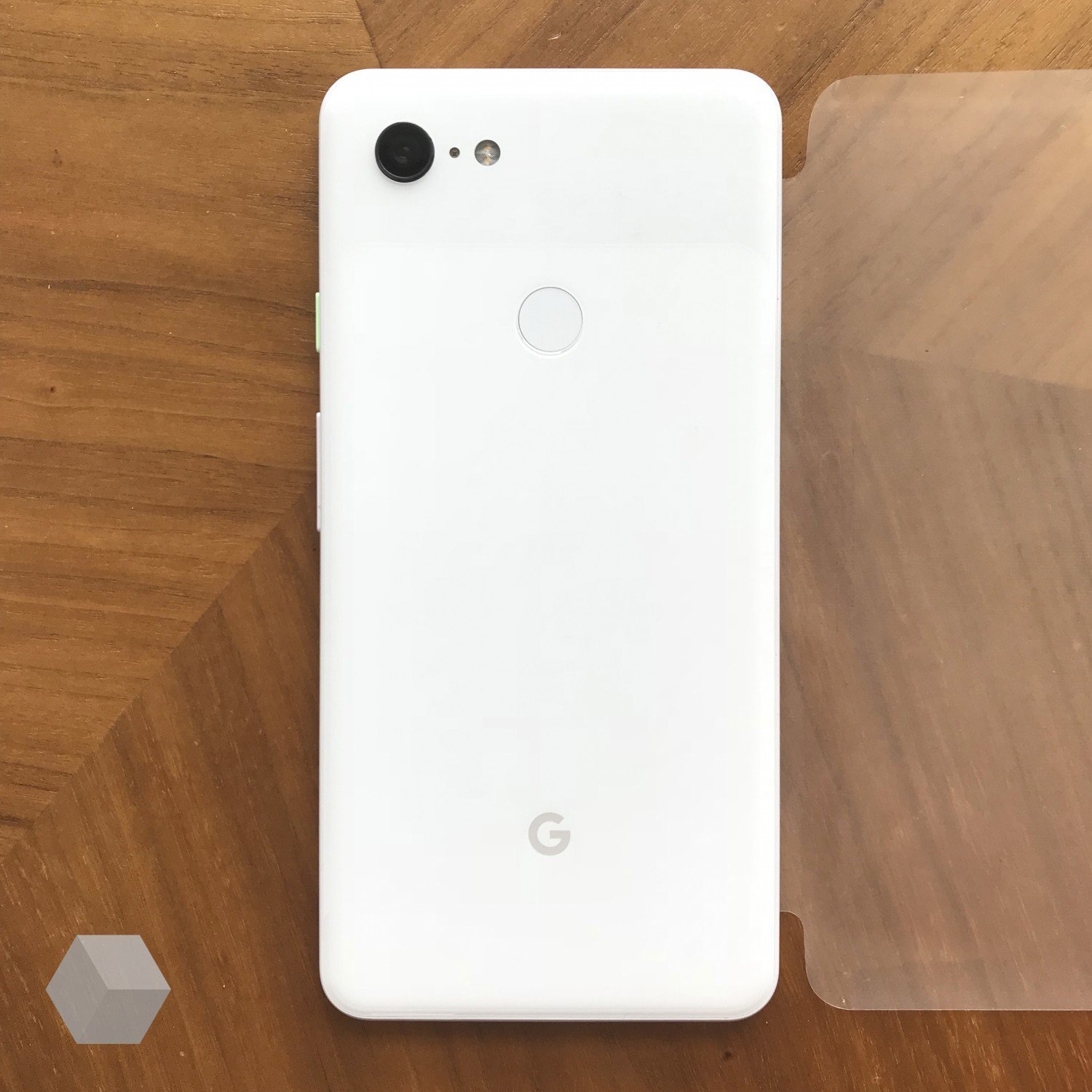 Google Pixel 3 XL'nin Yeni Fotoğrafları Sızdı