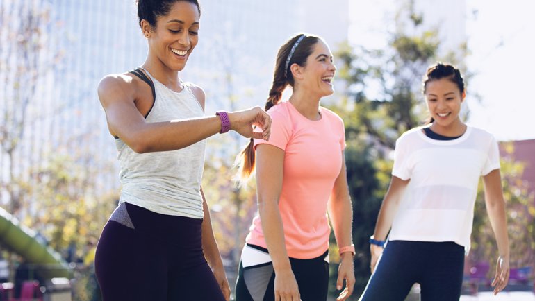 IFA 2018'de Tanıtılan Fitbit Charge 3 Geliyor!