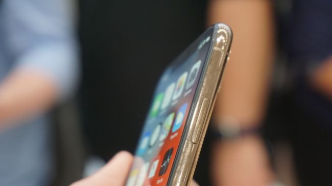 Tasarım: iPhone XS ve iPhone X